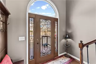 24 Carrington Dr, Cartersville, GA 30120 - Photo 2