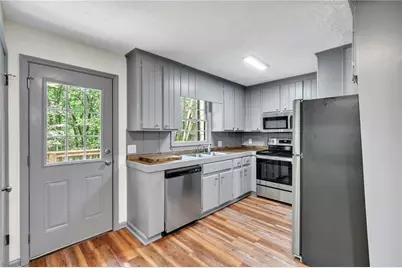 5902 Cumming Highway, Canton, GA 30115 - Photo 2