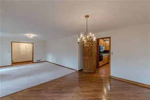 9996 Walden Dr, Jonesboro, GA 30238 - Photo 22