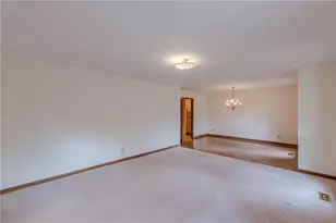 9996 Walden Dr, Jonesboro, GA 30238 - Photo 16