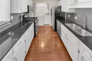 1602 Gettysburg Pl, Atlanta, GA 30350 - Photo 2