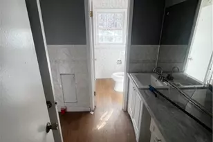 3395 S Rockview Ct, Lithonia, GA 30038 - Photo 8