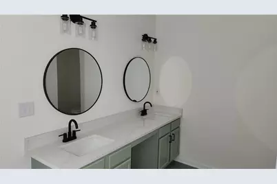 1075 Litchfield Way SW, Marietta, GA 30060 - Photo 10