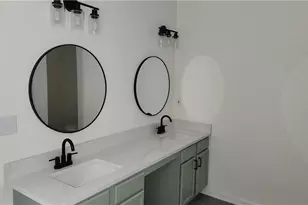 1075 Litchfield Way SW, Marietta, GA 30060 - Photo 10