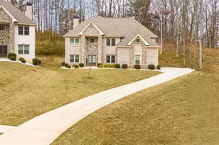 5659 Eternal Dr, South Fulton, GA 30349 - Photo 2