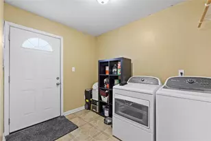 238 Cres Cir SW, Marietta, GA 30064 - Photo 12