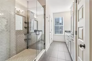 621 Broadview Terrace NE, Atlanta, GA 30324 - Photo 18