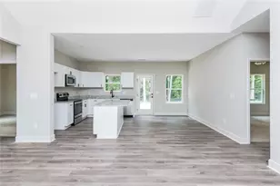 512 Branch St, Cedartown, GA 30125 - Photo 8