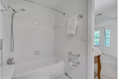 2474 Northlake Court, Atlanta, GA 30345 - Photo 20