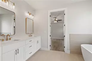 555 Pearl St, Cumming, GA 30040 - Photo 30