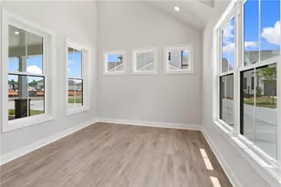 555 Pearl St, Cumming, GA 30040 - Photo 8