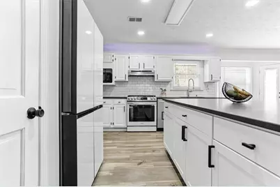 1646 Desford Court SW, Marietta, GA 30064 - Photo 14