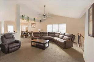 1066 Mcduffie Cir, Douglasville, GA 30134 - Photo 8