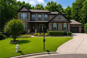 9240 Holly Wood Dr, Gainesville, GA 30506 - Photo 2
