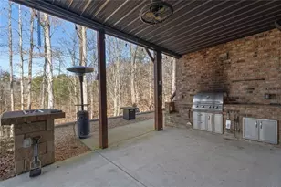9240 Holly Wood Dr, Gainesville, GA 30506 - Photo 48