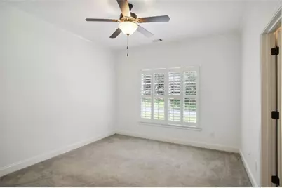 525 Forest Hills Drive, Atlanta, GA 30342 - Photo 20