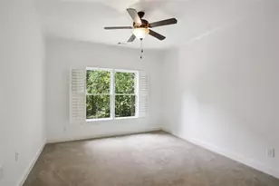 525 Forest Hills Dr, Atlanta, GA 30342 - Photo 24