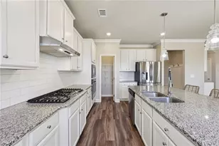 138 Whistling Dr, Jefferson, GA 30549 - Photo 10