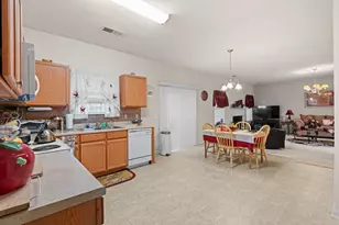 6232 Polar Fox Ct, Riverdale, GA 30296 - Photo 12