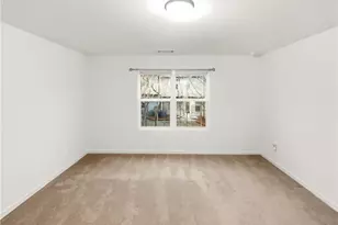 1586 Larkspur Trail, Conyers, GA 30012 - Photo 4