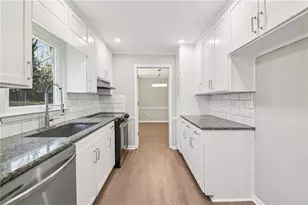 4658 Robie Rd SW, Lilburn, GA 30047 - Photo 8