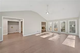 4658 Robie Rd SW, Lilburn, GA 30047 - Photo 12