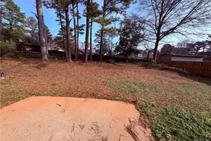 1317 Country Downs Dr, Norcross, GA 30093 - Photo 18