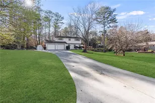 3428 Runelle Pl SW, Lilburn, GA 30047 - Photo 32