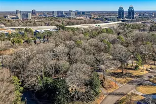 6340 Aberdeen Dr NE, Atlanta, GA 30328 - Photo 12