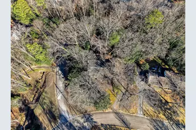 6340 Aberdeen Drive NE, Atlanta, GA 30328 - Photo 8