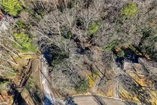 6340 Aberdeen Dr NE, Atlanta, GA 30328 - Photo 8