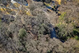 6340 Aberdeen Dr NE, Sandy Springs, GA 30328 - Photo 6