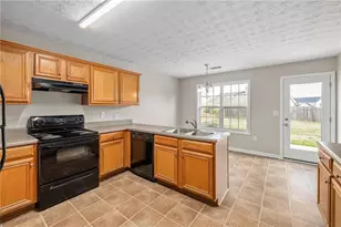 38 Jameston Dr, Jefferson, GA 30549 - Photo 12