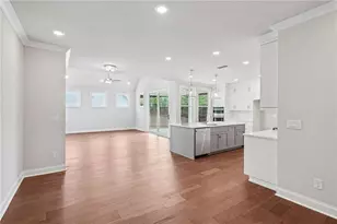 563 Pearl St, Cumming, GA 30040 - Photo 4