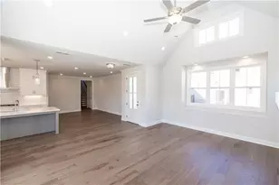 563 Pearl St, Cumming, GA 30040 - Photo 14