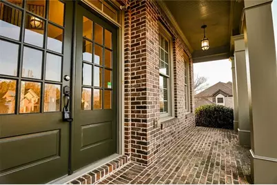 5011 Glen Forrest Drive, Flowery Branch, GA 30542 - Photo 4