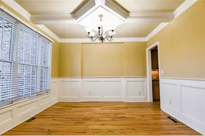 5011 Glen Forrest Drive, Flowery Branch, GA 30542 - Photo 10