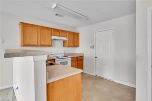 7243 April Ct, Morrow, GA 30260 - Photo 10