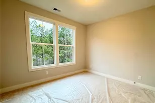 615 Firefly Cir, Alpharetta, GA 30009 - Photo 6