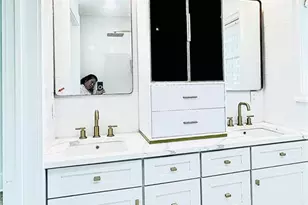 38 Delmont Dr NE, Atlanta, GA 30305 - Photo 16