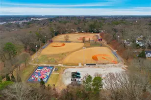 810 Burchill St SW, Atlanta, GA 30310 - Photo 26