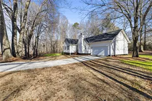 1142 Lavista Dr, Monroe, GA 30655 - Photo 2