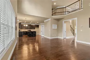 1050 Silver Thorne Dr, Loganville, GA 30052 - Photo 10