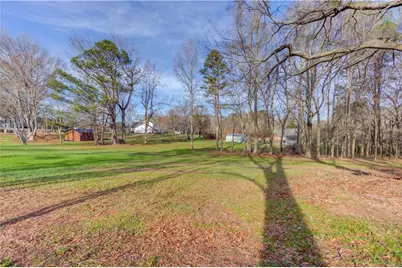 1554 Maddox Road, Hoschton, GA 30548 - Photo 18