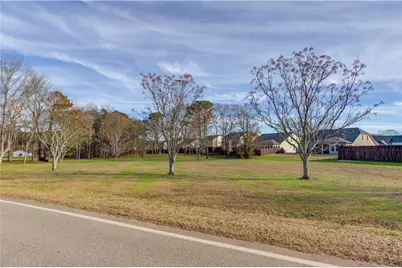 1554 Maddox Road, Hoschton, GA 30548 - Photo 4