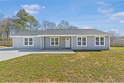 2001 Raymonds Drive, Loganville, GA 30052 - Photo 2