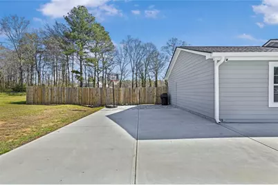 2001 Raymonds Drive, Loganville, GA 30052 - Photo 6