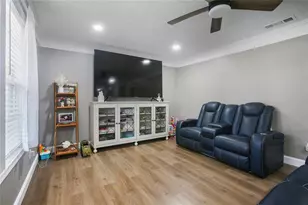 2001 Raymonds Dr, Loganville, GA 30052 - Photo 10