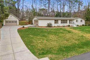 171 Magnolia Dr, Canton, GA 30114 - Photo 2