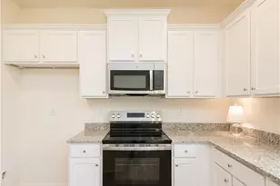 1819 Dawn Rd, Conyers, GA 30013 - Photo 12